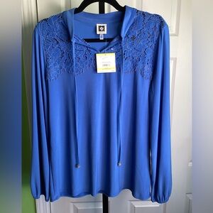 Anne Klein Blue Lace Inset Blouse, size Medium